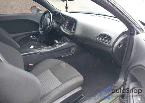 2021 Dodge Challenger Gt z USA, uszkodzony, nr VIN 2C3CDZJG5MH600276